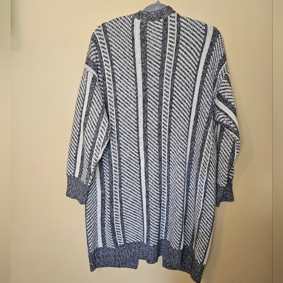 Debut Striped long line cardigan duster Size Medium/Large - Picture 2 of 10